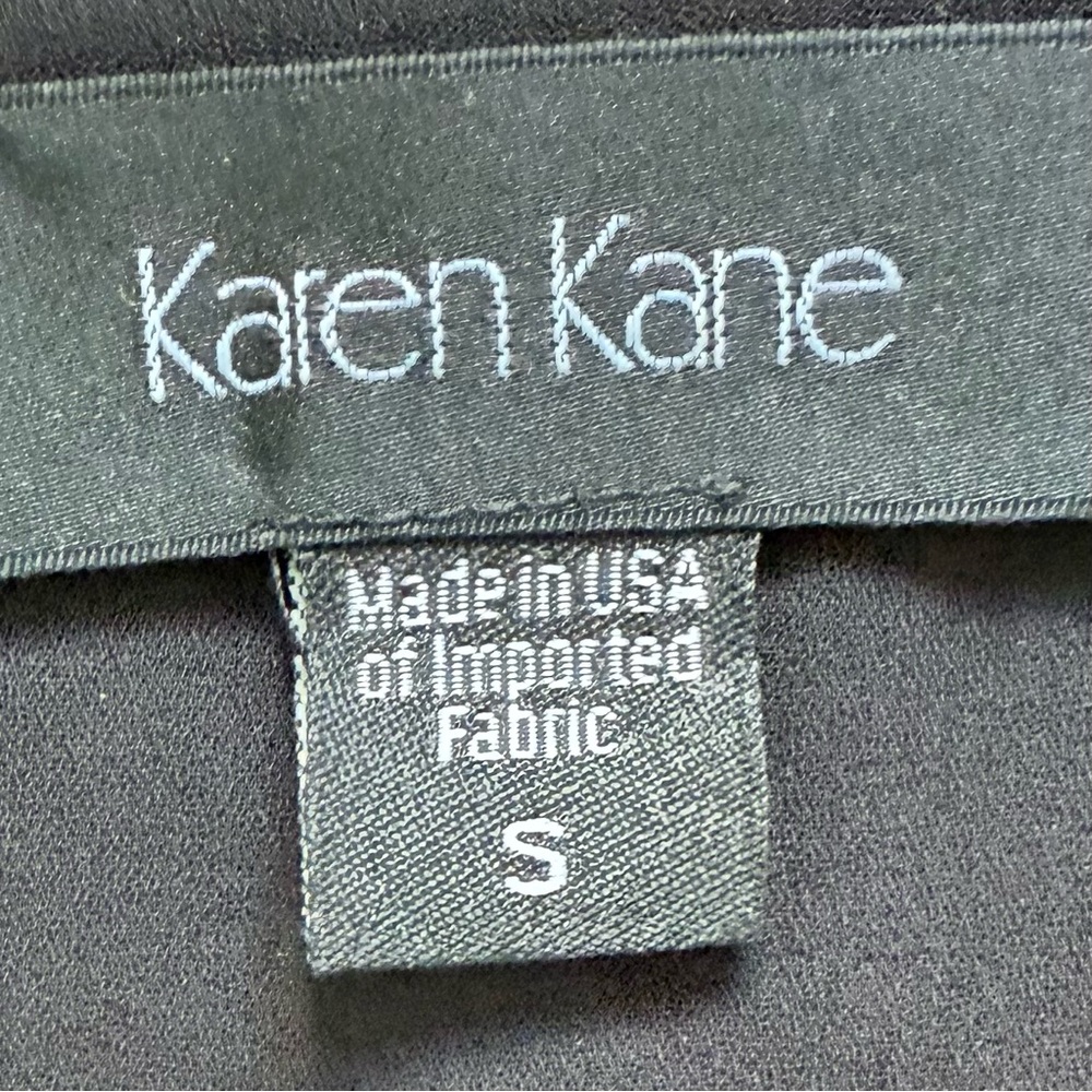 KAREN KANE | Black & White Sequined Floral Sleeveless Tank Top Sz S - Picture 6 of 6